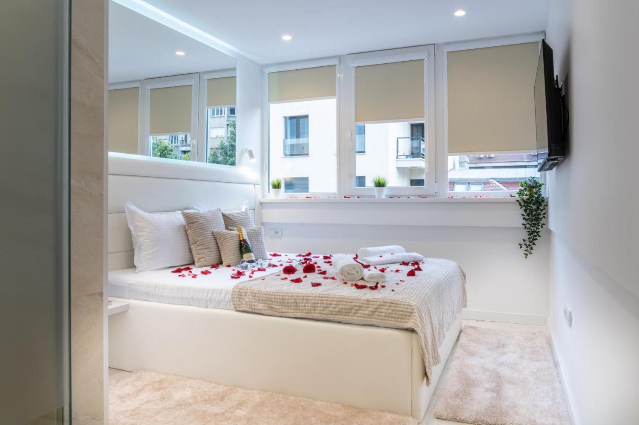 Alex Central Apartments Белград Екстериор снимка