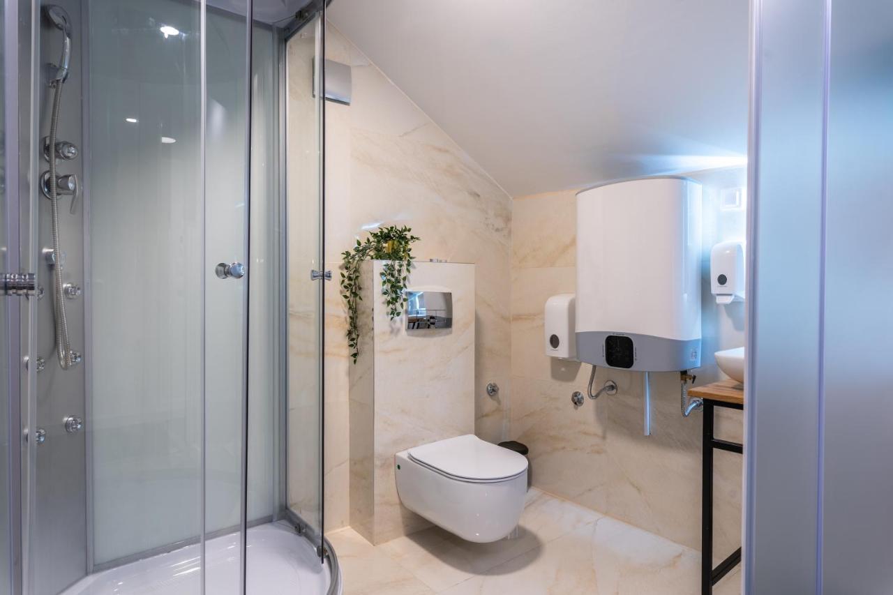 Alex Central Apartments Белград Екстериор снимка
