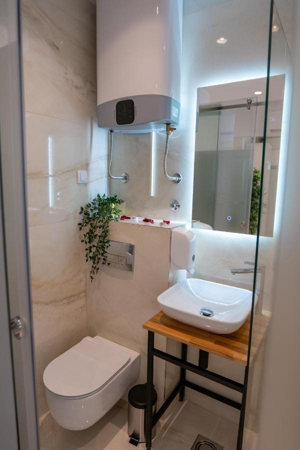 Alex Central Apartments Белград Екстериор снимка